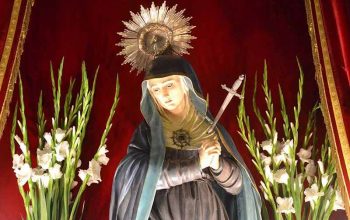 Talla-de-la-Virgen-de-los-Dolores-en-su-sede
